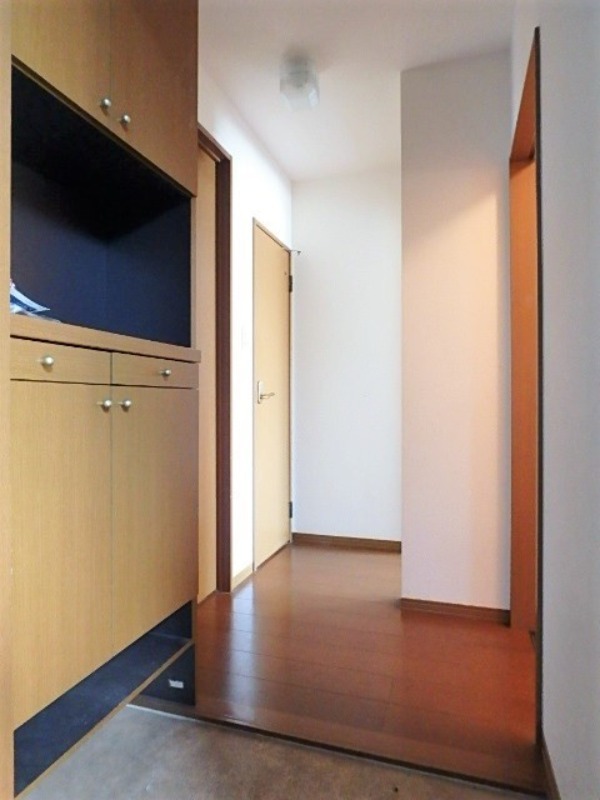 玄関　図面と現状に相違がある場合には現状を優先