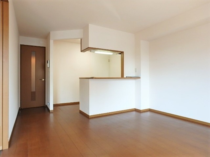 居室・リビング　図面と現状に相違がある場合には現状を優先