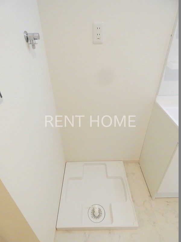 その他　室内洗濯機置場です。