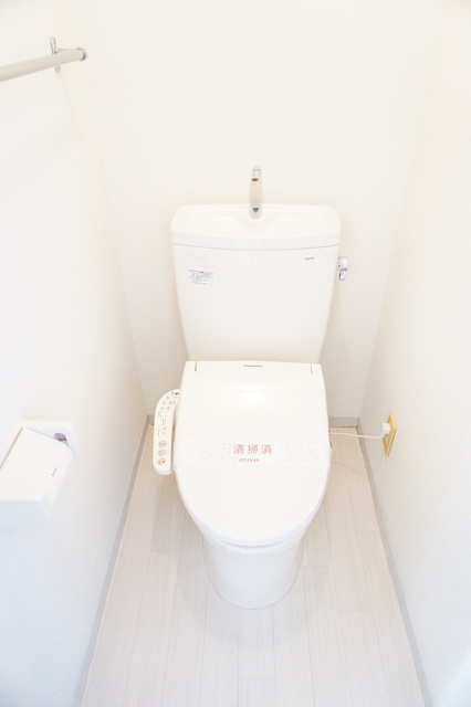 トイレ　洗浄便座です♪
