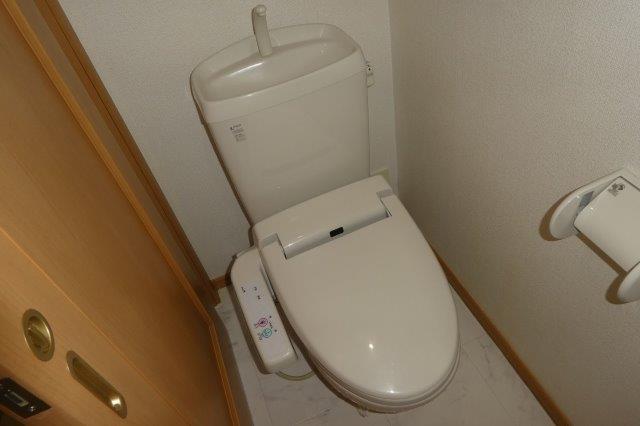 トイレ　ウォシュレット
