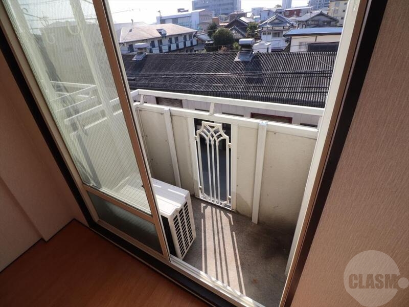 バルコニー　ベランダ