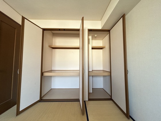 収納　※別部屋の写真です