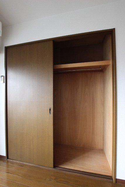 収納　同物件別号室のものです。