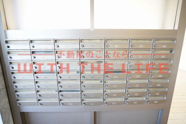 ロビー　ゆとりのあるロビーです