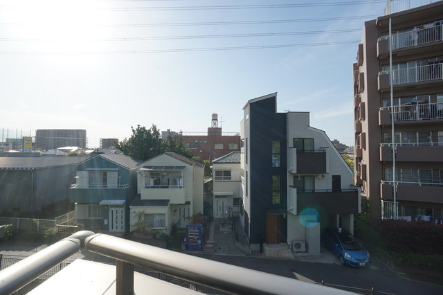 バルコニー　※参考画像　同建物別部屋