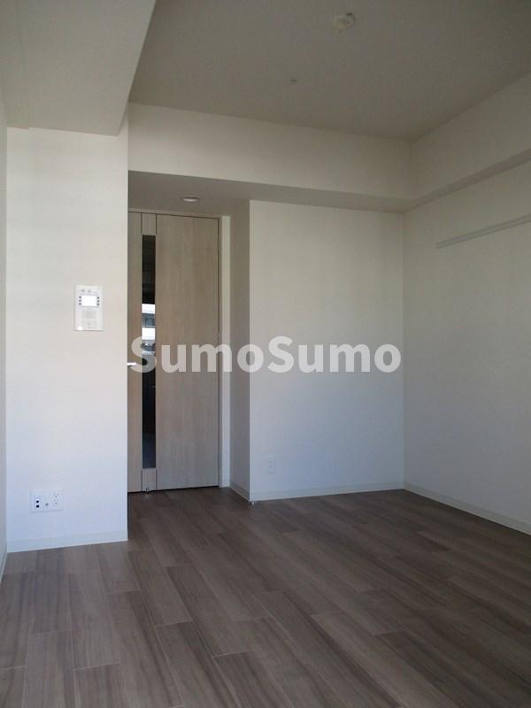 居室・リビング　こちらのリビングで趣味の時間をお楽しみください