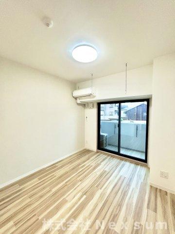 居室・リビング　使いやすい居間です