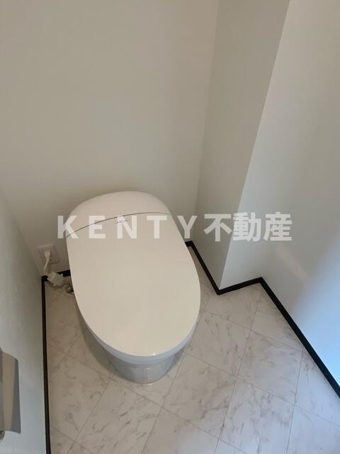 トイレ　シンプルで使いやすいトイレです