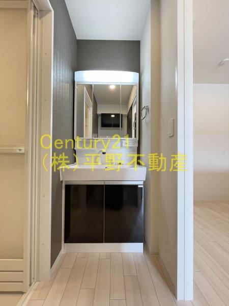 洗面設備　同建設会社施工の別物件です。