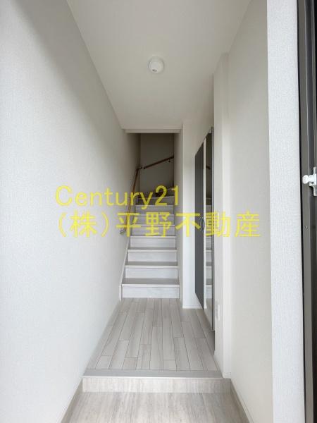 玄関　同建設会社施工の別物件です。