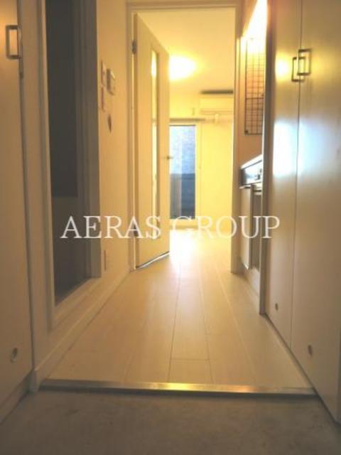 玄関　別部屋同仕様