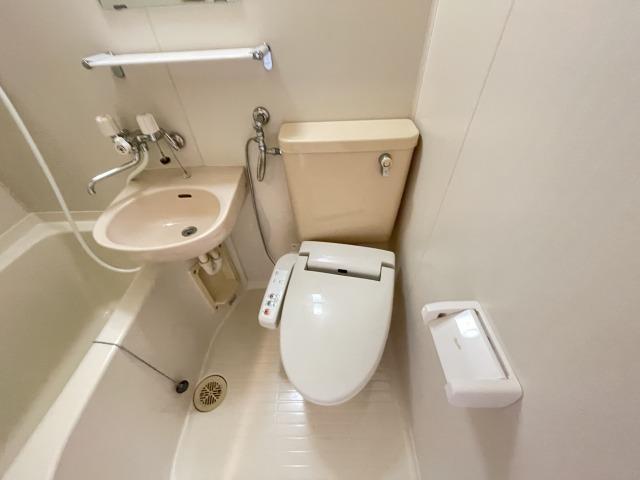 トイレ　トイレ