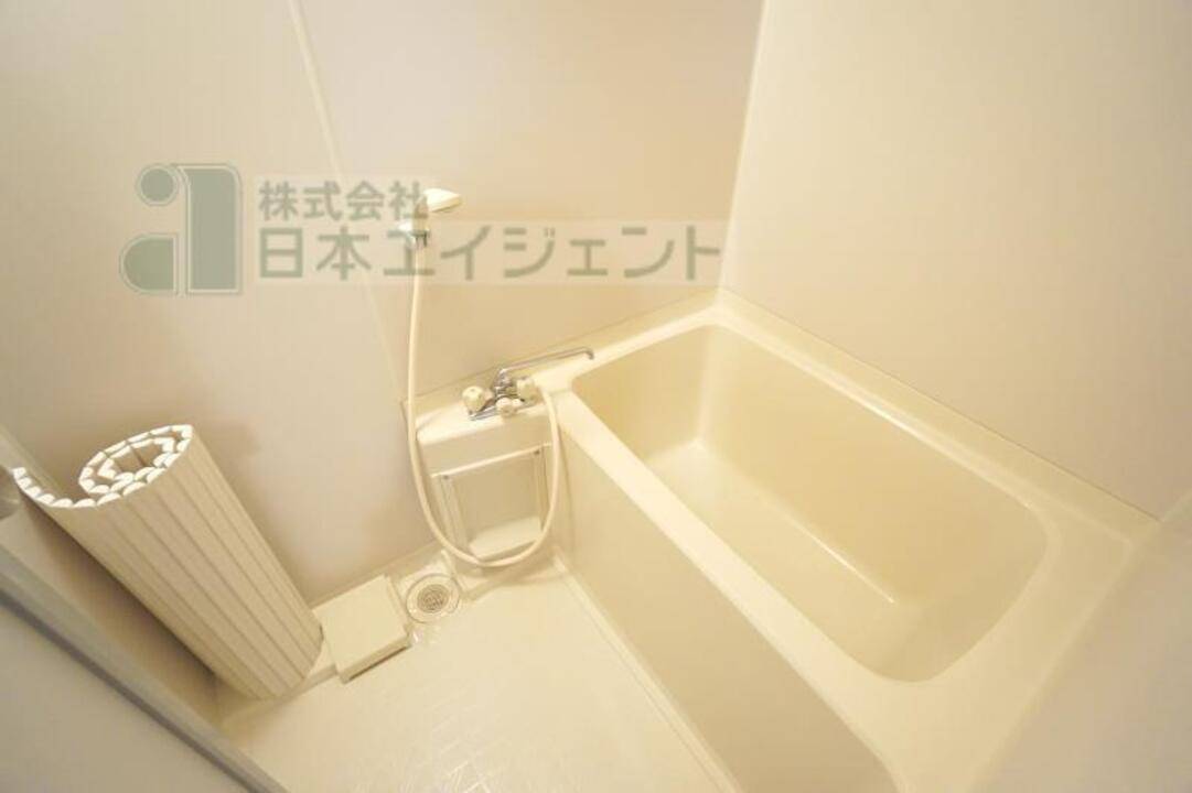 バス・シャワールーム　浴室