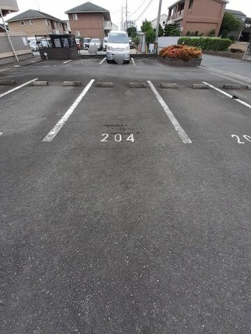 駐車場　駐車場完備です