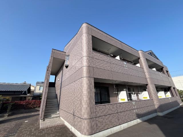 建物外観　外観写真（昼）