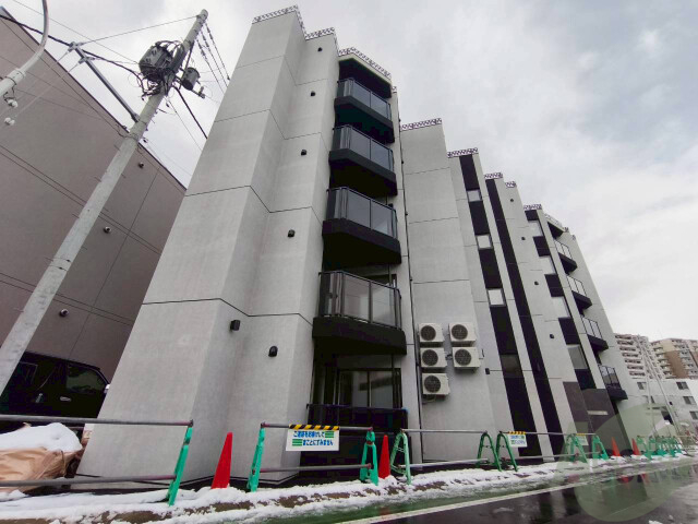 建物外観　札幌市中央区「Ｔｅｒｒａｃｅ　Ｓａｋｕｒａ」