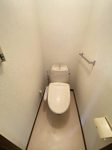 トイレ　トイレ