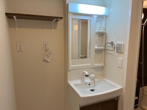 洗面設備　洗髪洗面化粧台