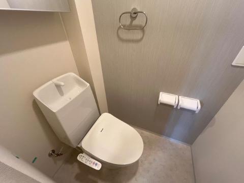 トイレ　シャワー付トイレ