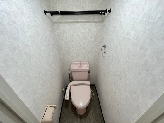 トイレ　※別部屋の写真です