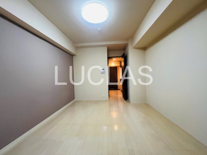 居室・リビング　現地対応でご案内可能！03-6911-2228にご連絡くださ