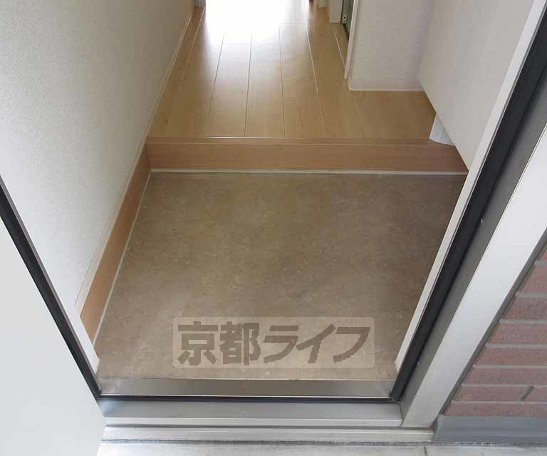 玄関　来客にも安心の広さです