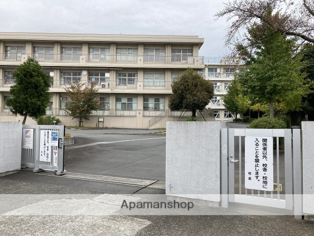 小学校　丘小学校（小学校）まで417m