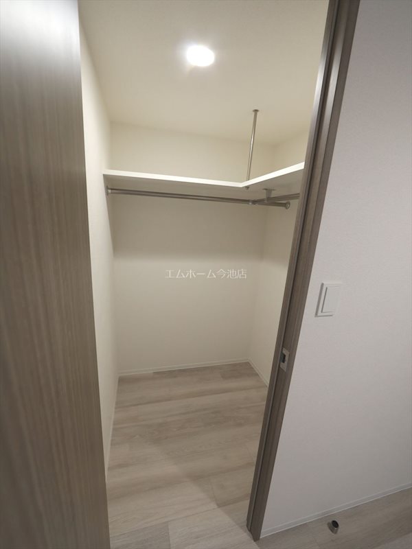 収納　クローゼット（収納充実しています）