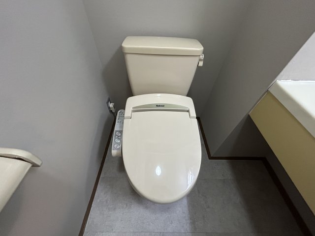 トイレ　シンプルで使いやすいトイレです