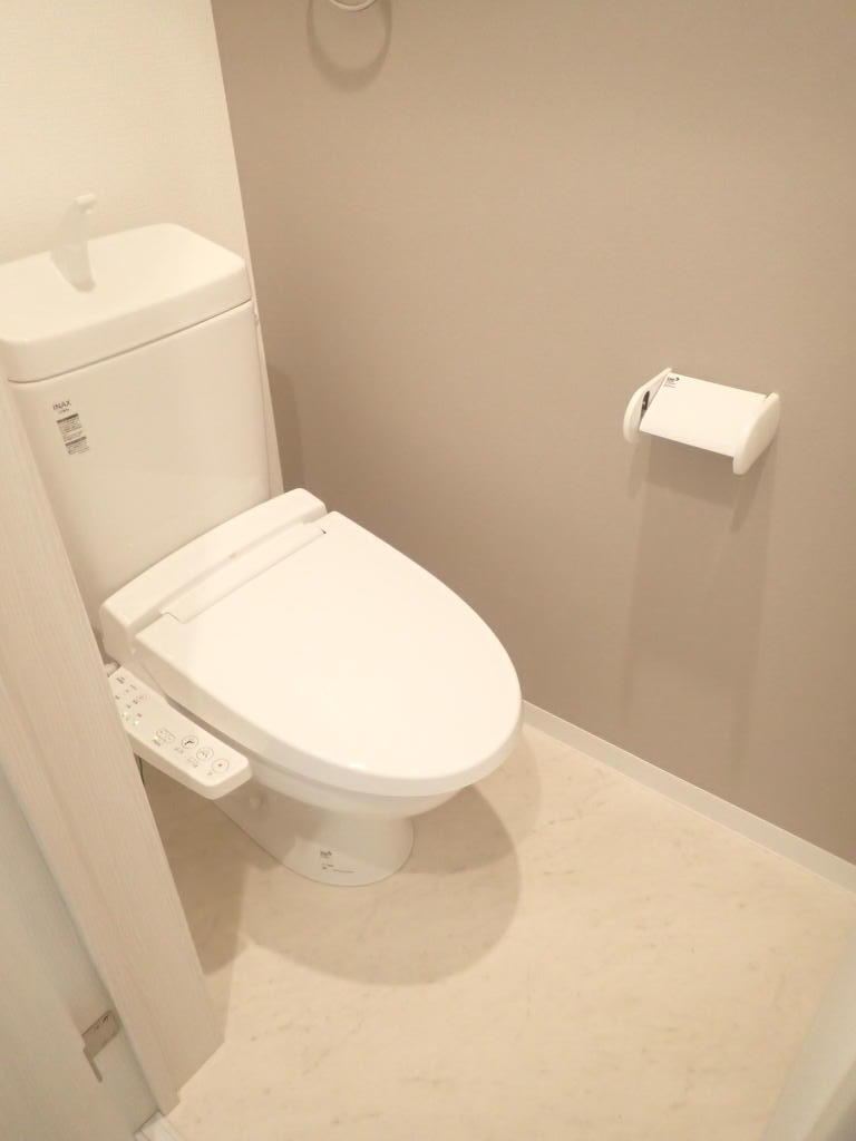 ロジェ泉佐野のトイレ写真