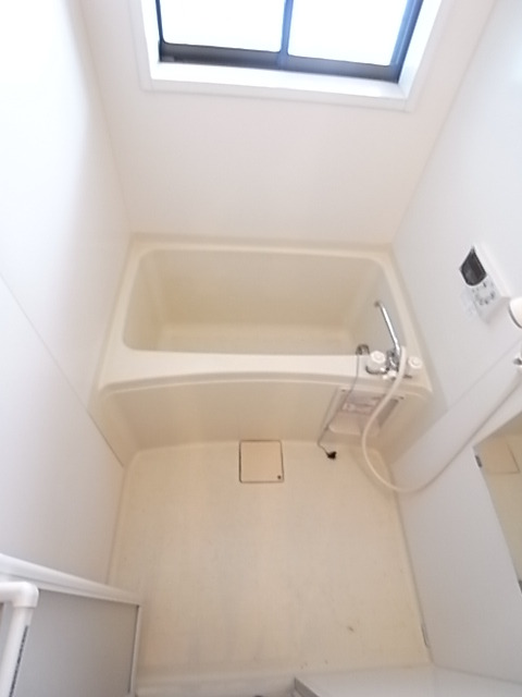 バス・シャワールーム　バスルーム