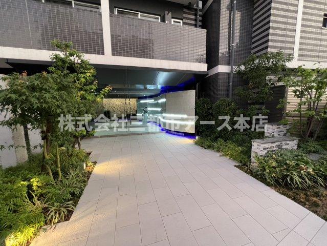 エントランス　アジールコート武蔵新田