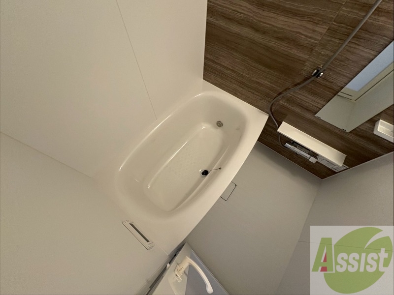 バス・シャワールーム　お風呂になります。一日の疲れを癒してくださいね。