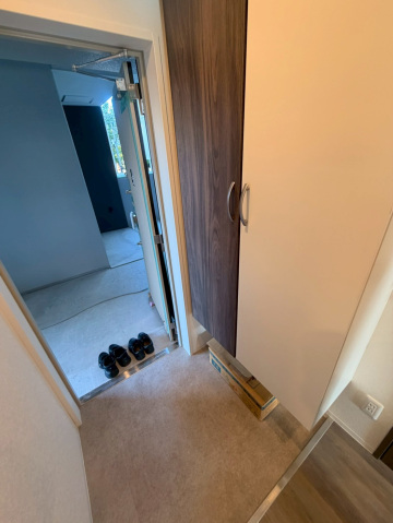 玄関　別フロアの参考画像です