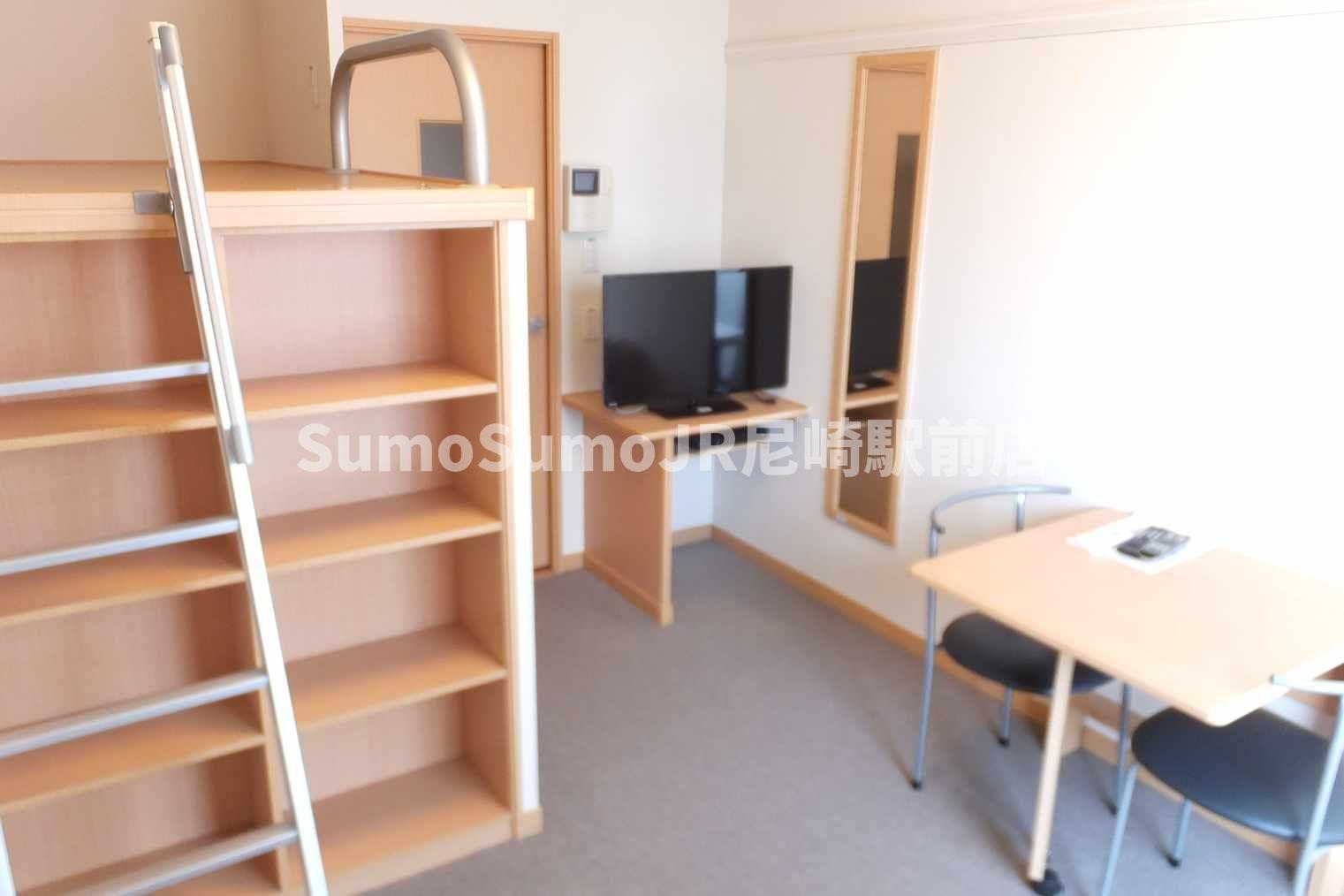 その他　広くて明るい寝室