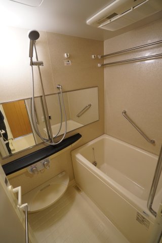 バス・シャワールーム　バス※別部屋参考写真