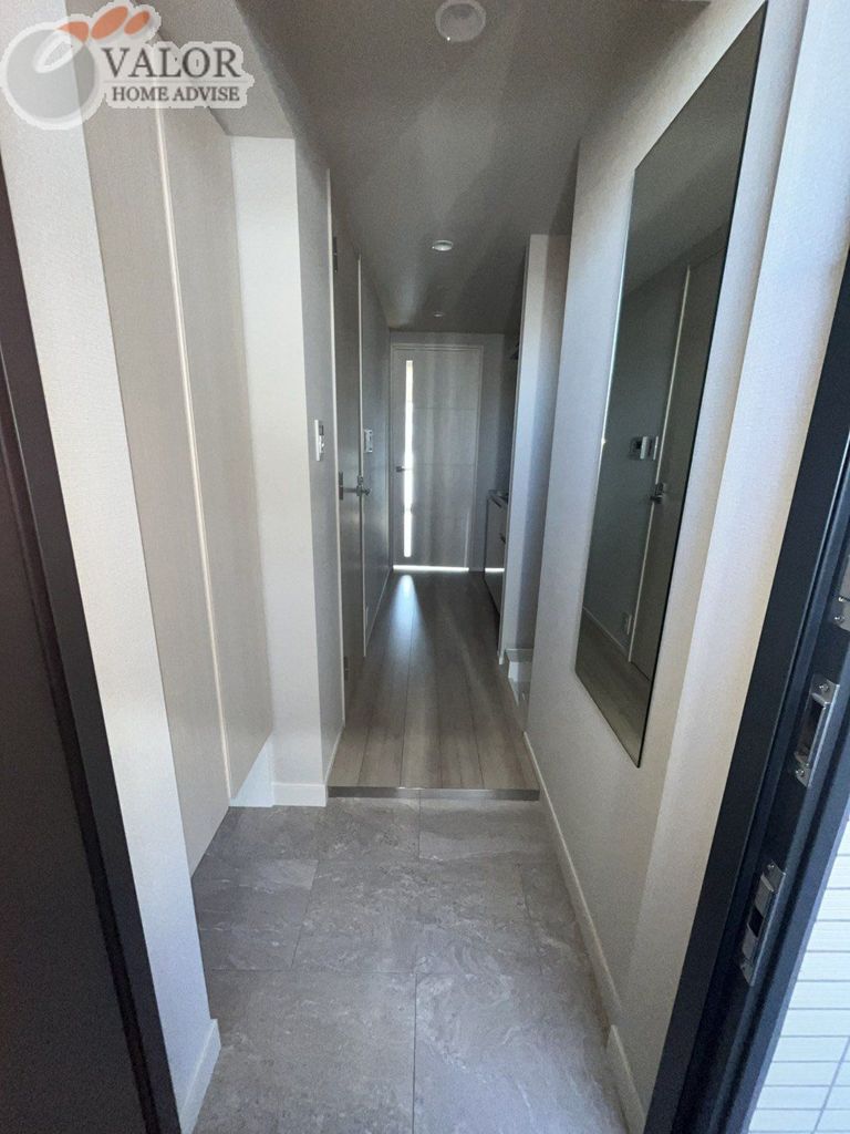 玄関　※同タイプ別部屋写真