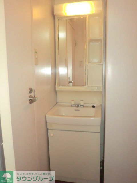 洗面設備　独立洗面台