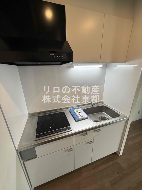 キッチン　システムキッチンは調理スペースも広くストレスなくお料理可能♪