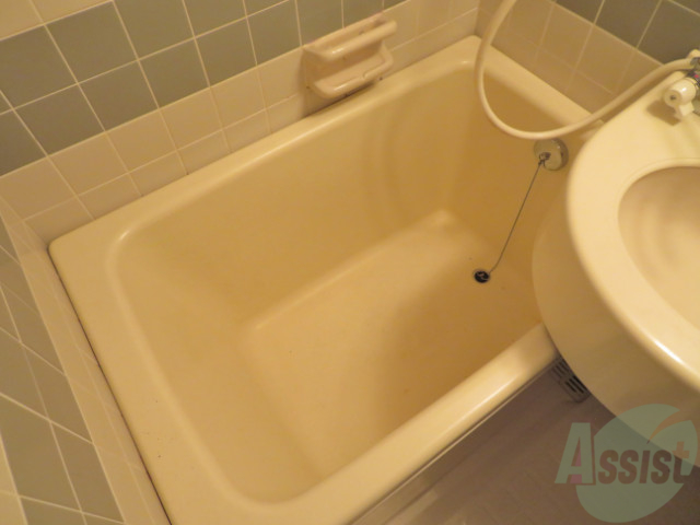 バス・シャワールーム　疲れた日はゆっくりと湯ぶねに浸かるのもいいですね。