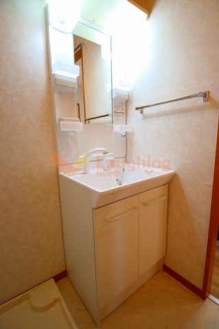 洗面設備　忙しい朝には欠かせない洗面所です