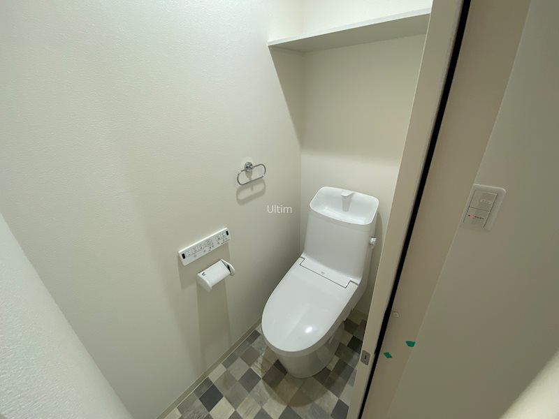 トイレ　別室の画像です、ご参考までに