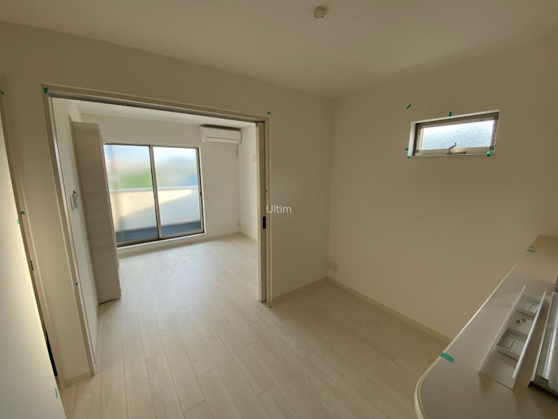 居室・リビング　別室の画像です、ご参考までに