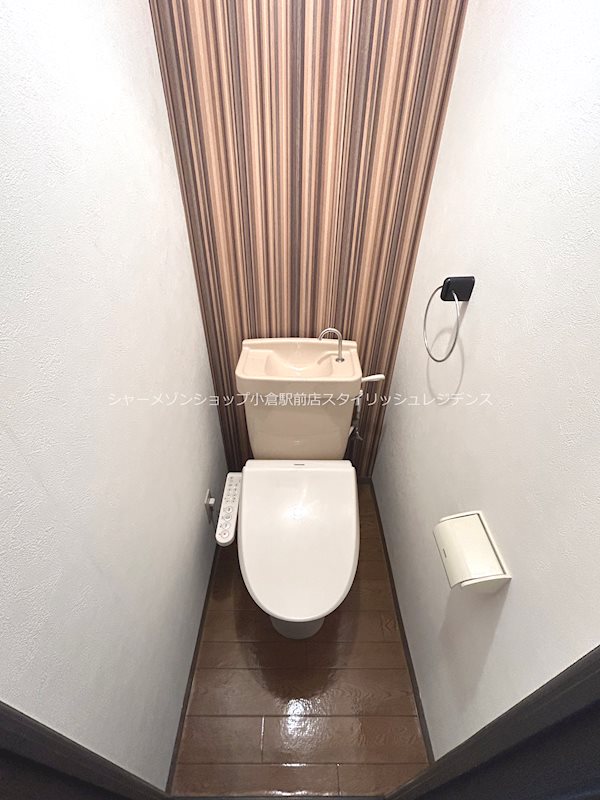 トイレ　☆温水洗浄便座☆