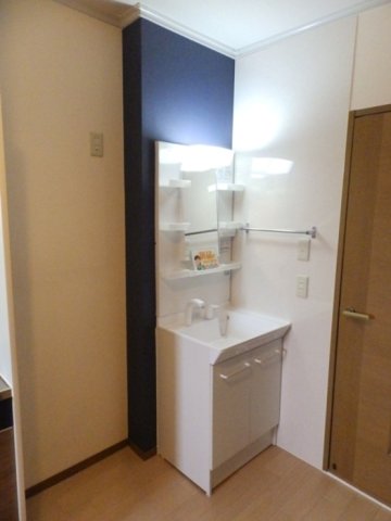 洗面設備　洗面室