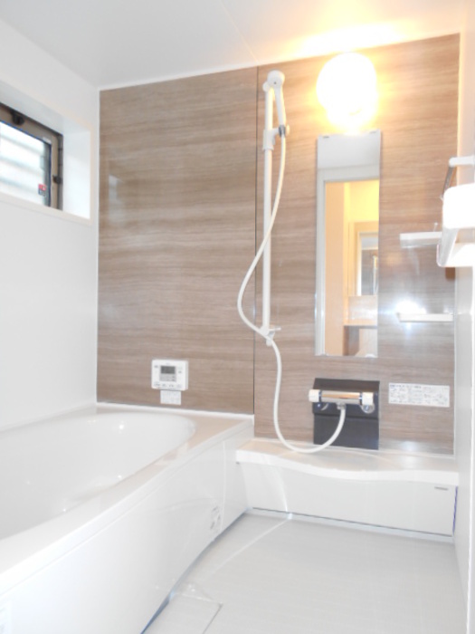 バス・シャワールーム　浴室