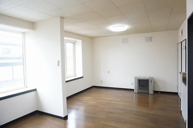 居室・リビング　リビング２