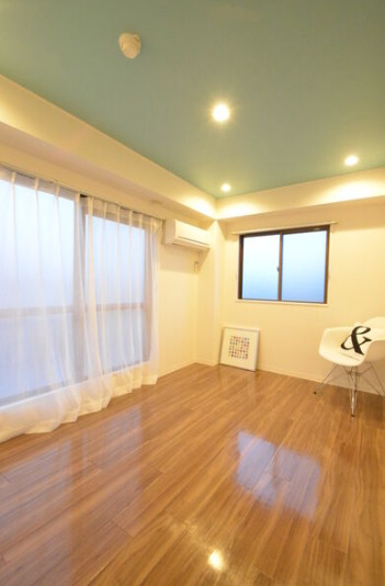 居室・リビング　使いやすい居間です