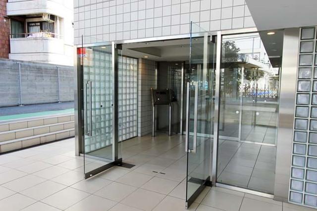 エントランス　エントランス